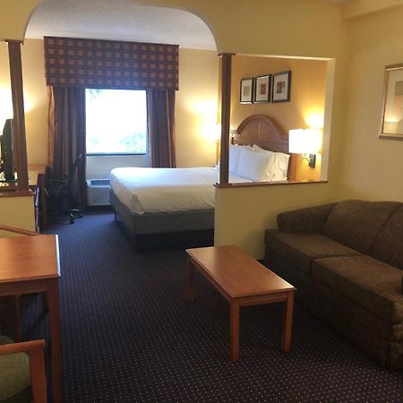 Holiday Inn Express And Suites Fort Lauderdale Airport West By Ihg Деві Екстер'єр фото