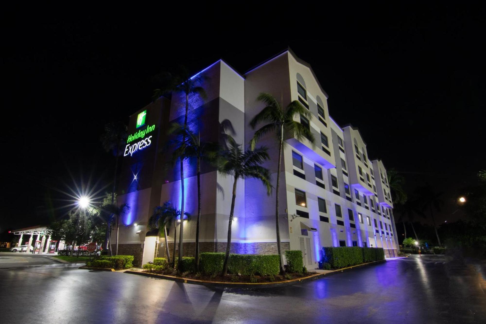 Holiday Inn Express And Suites Fort Lauderdale Airport West By Ihg Деві Екстер'єр фото