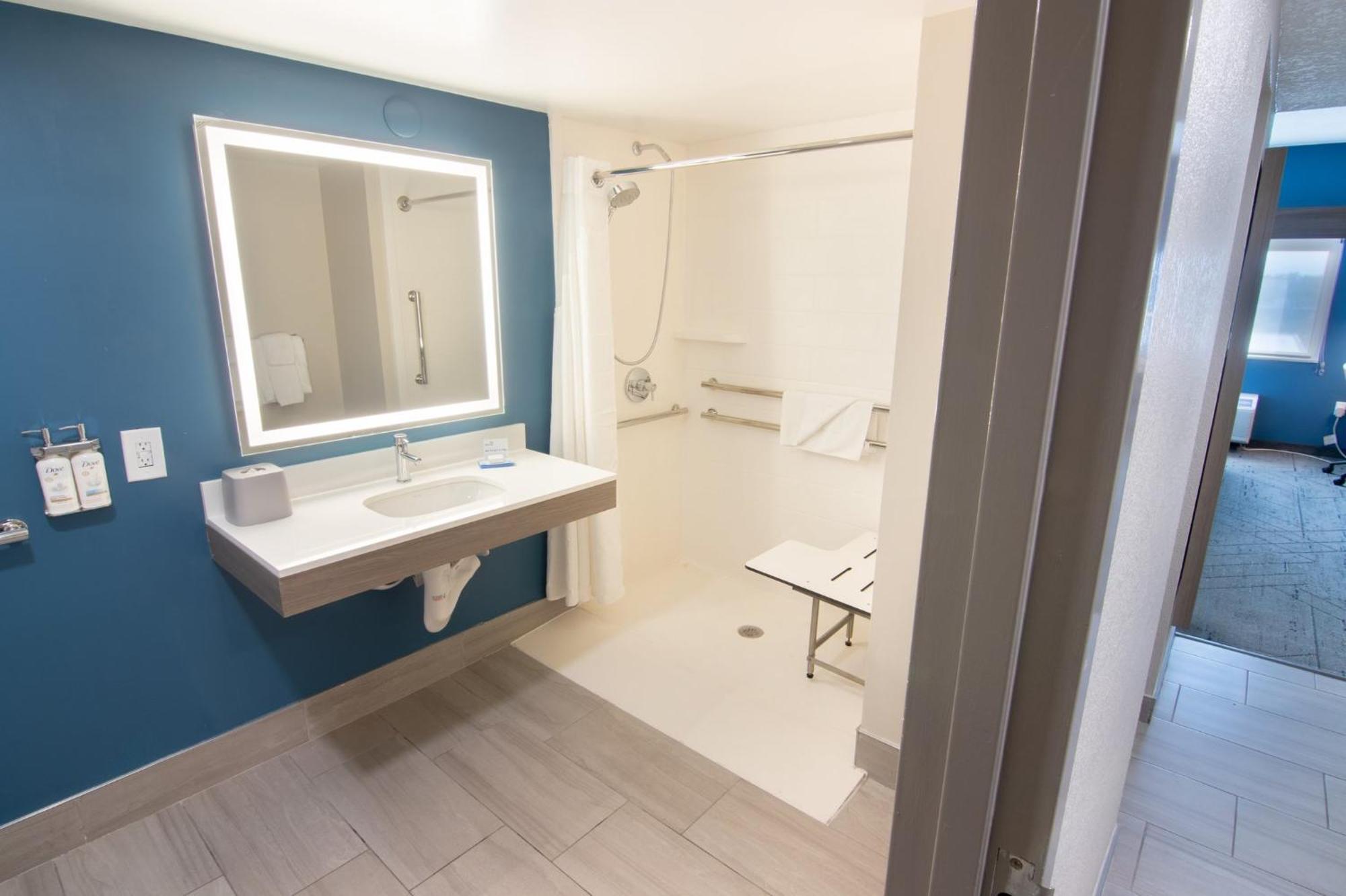 Holiday Inn Express And Suites Fort Lauderdale Airport West By Ihg Деві Екстер'єр фото