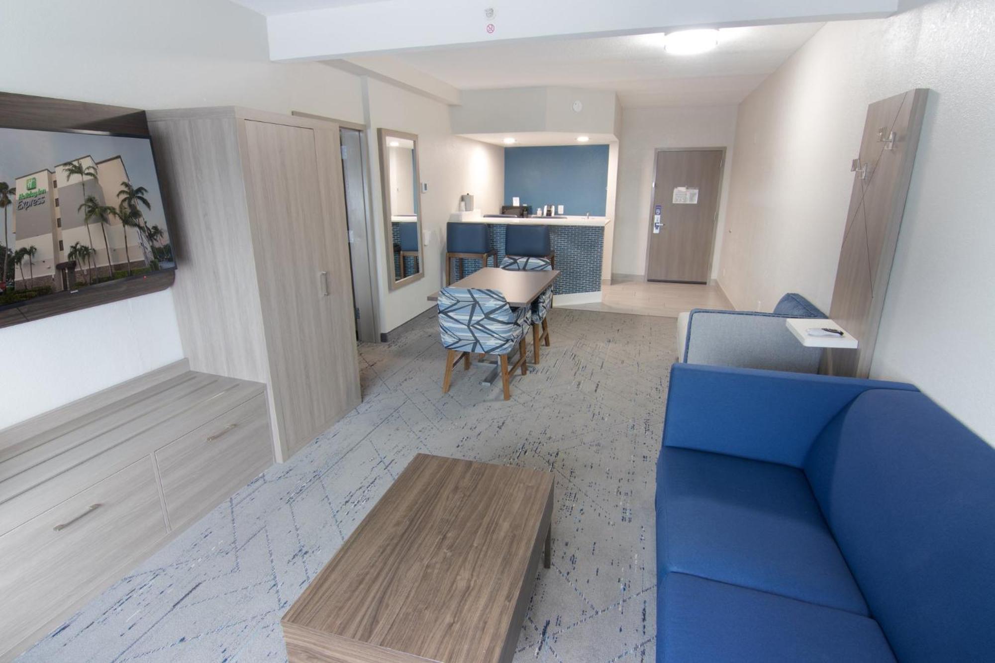 Holiday Inn Express And Suites Fort Lauderdale Airport West By Ihg Деві Екстер'єр фото