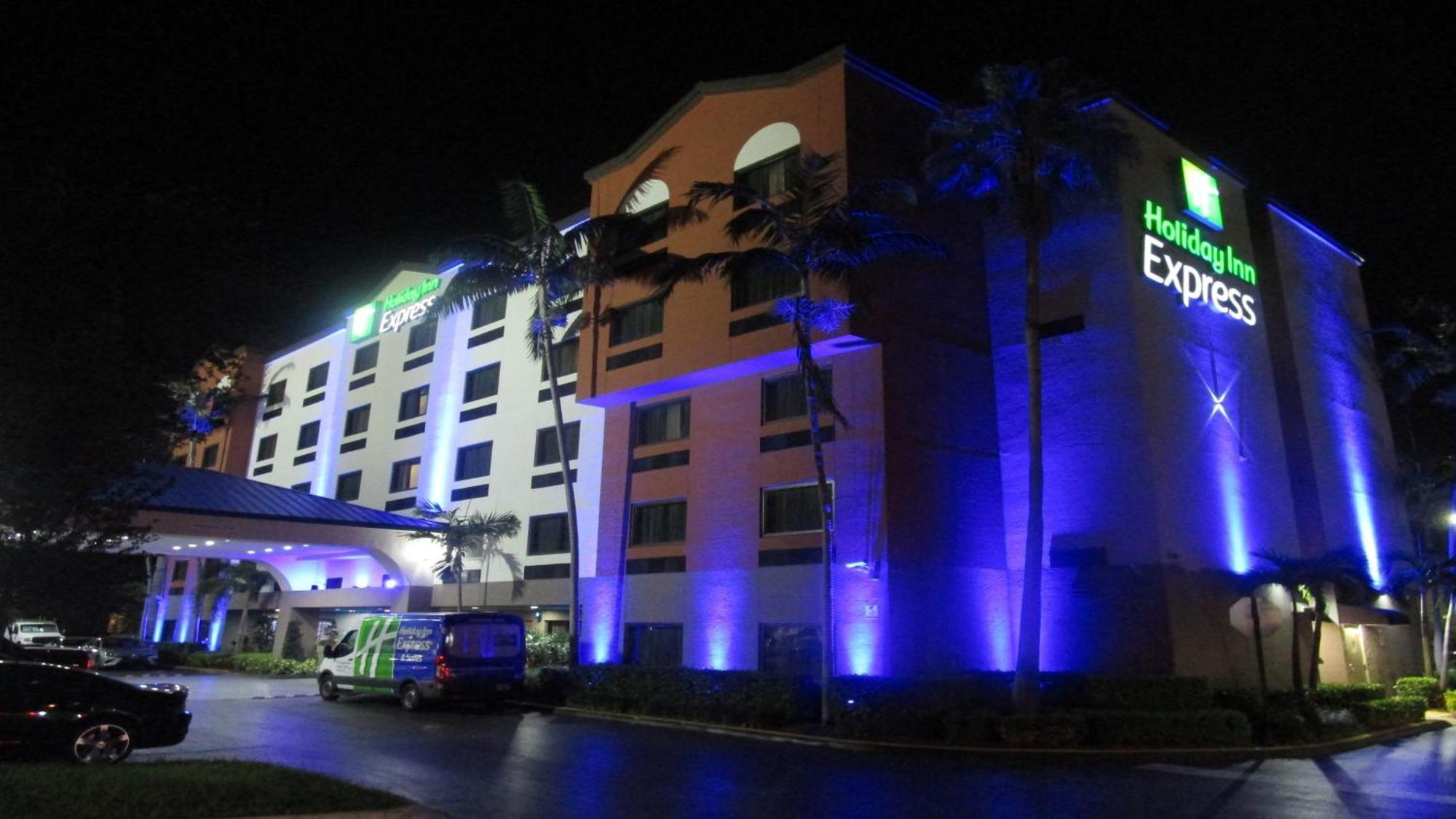 Holiday Inn Express And Suites Fort Lauderdale Airport West By Ihg Деві Екстер'єр фото