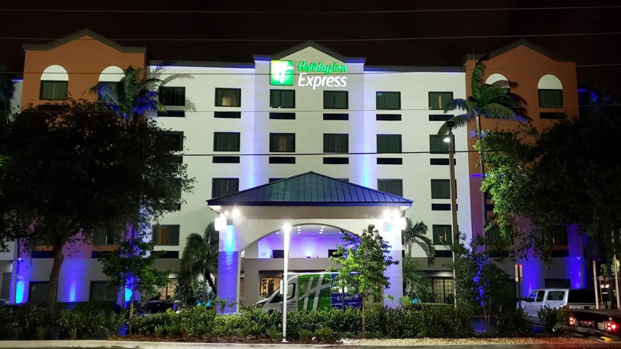Holiday Inn Express And Suites Fort Lauderdale Airport West By Ihg Деві Екстер'єр фото