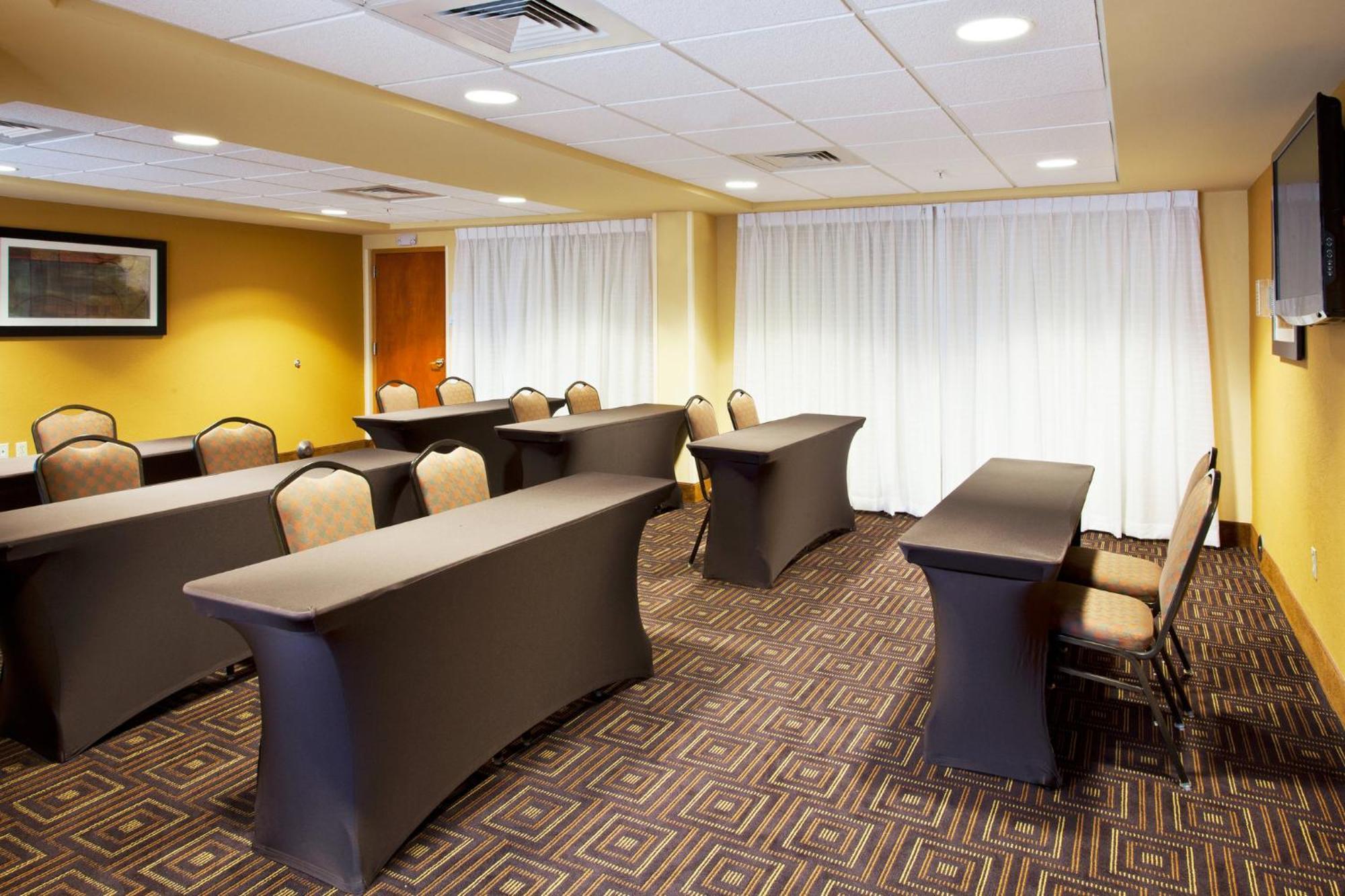 Holiday Inn Express And Suites Fort Lauderdale Airport West By Ihg Деві Екстер'єр фото
